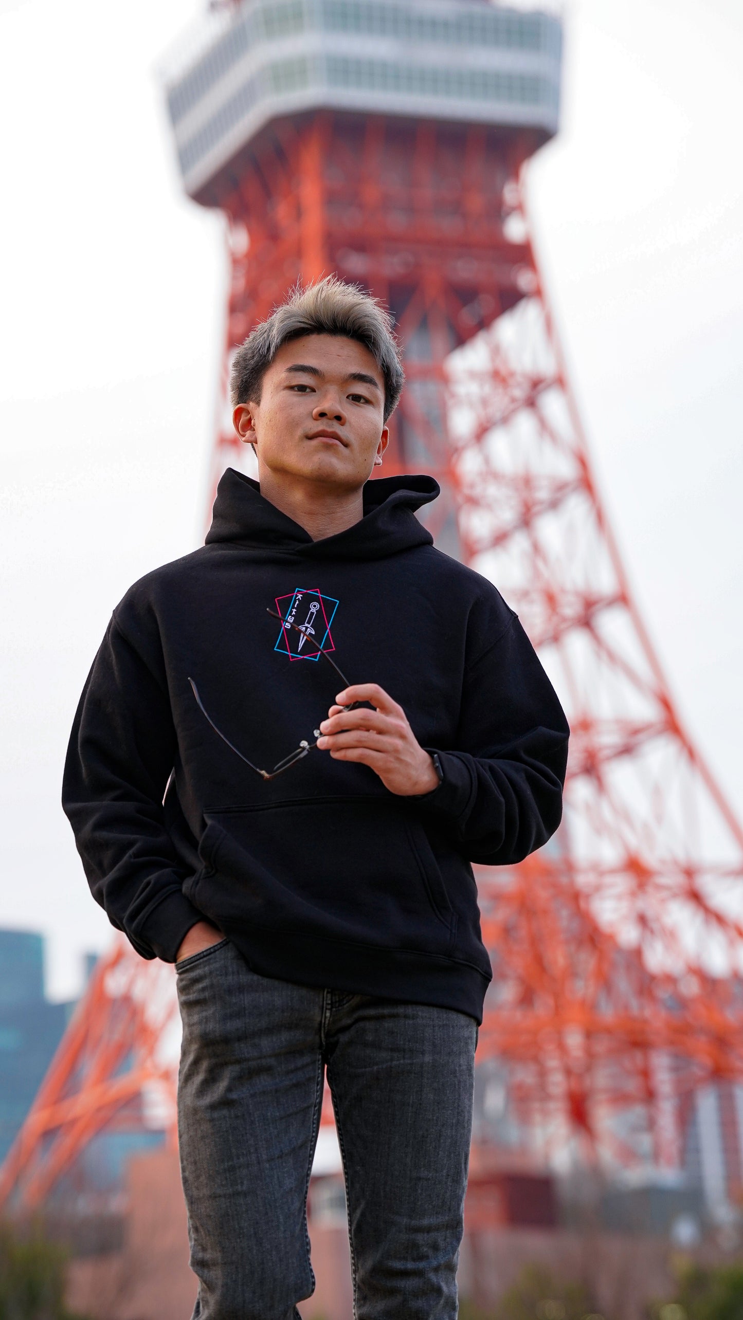 SUDADERA BORDADA OVERSIZE UNISEX EDICION JAPON